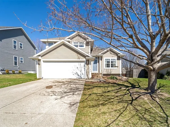 15411 Aurora Ave, Urbandale, IA 50323