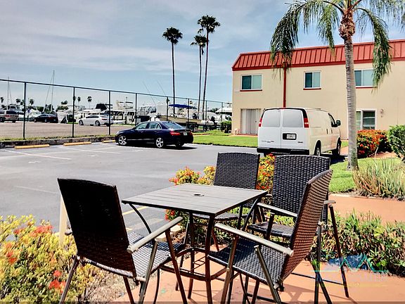 Super quiet. Nothing near u.