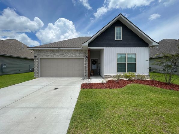 39514 Midland Dr, Gonzales, LA 70737