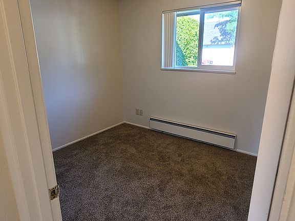 4th image of 2702 S 74th St APT D