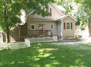 424 Aldrup St #B, Edwardsville, IL