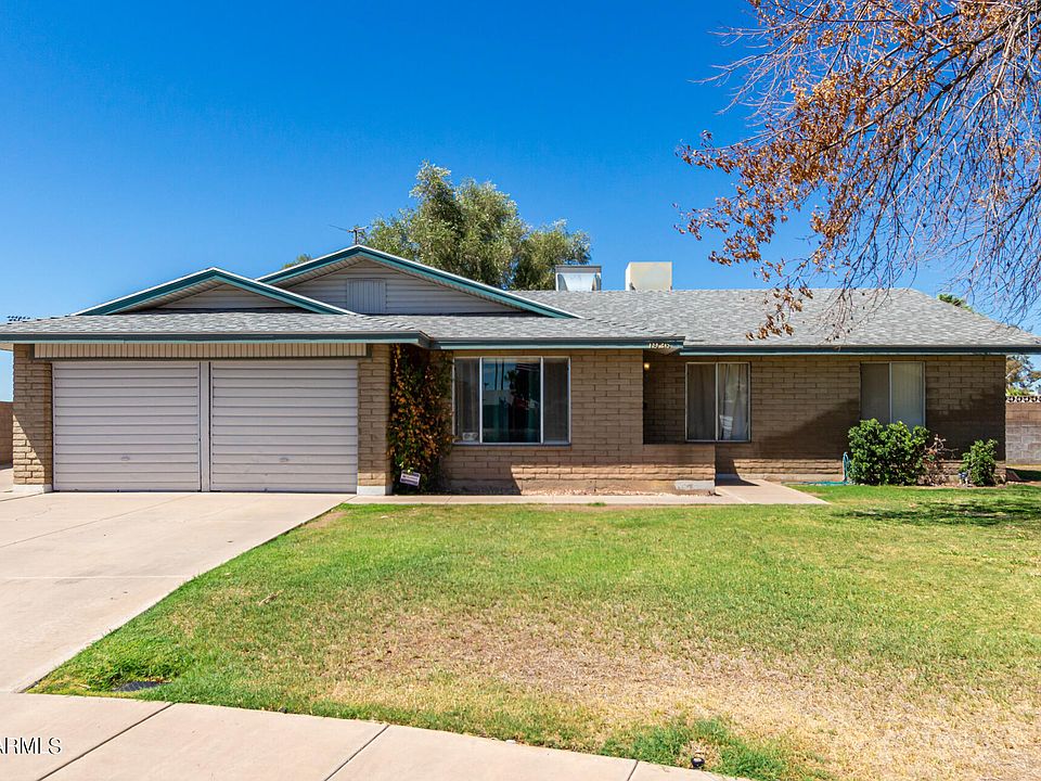 1st image of 1926 E BALBOA Drive