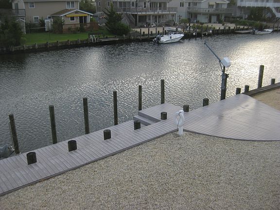 AZEK DECKING