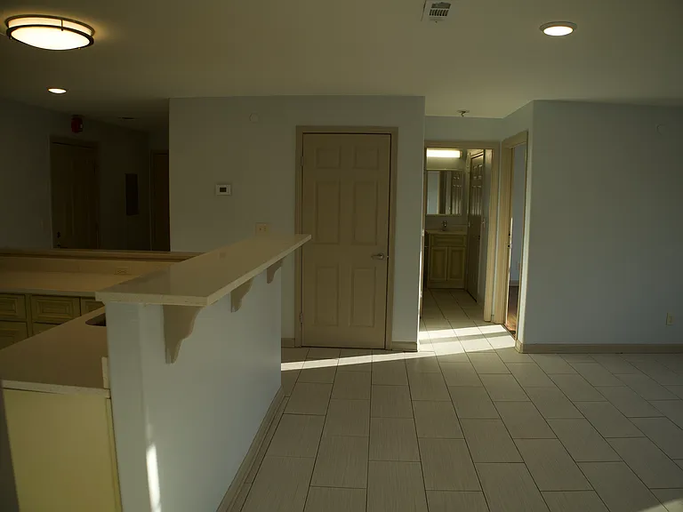 College Center Apartments — Photo 52