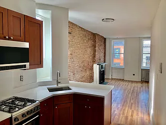 Rented by Oak Tree LLC