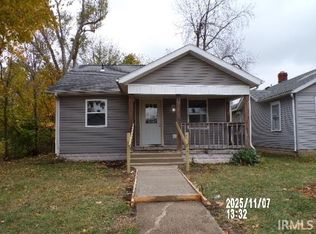 1224 S Beacon St, Muncie, IN 47302
