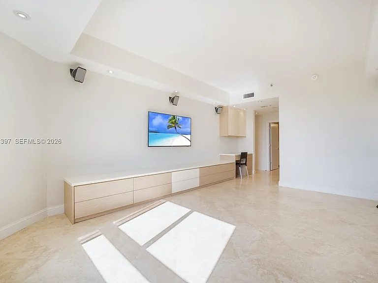 151 Crandon Blvd #439 — Photo 11