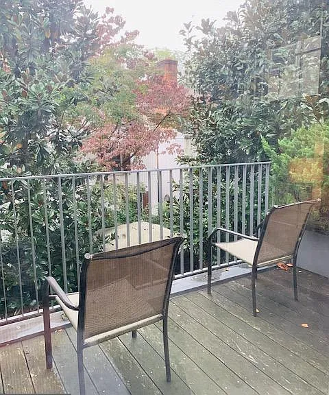 323 Pine St #1F — Photo 17