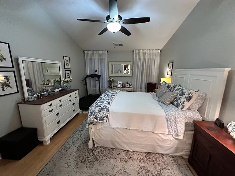 516 Millpond Rd — Photo 8