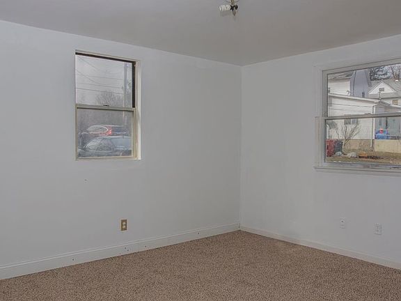 5th image of 54 2nd Ave