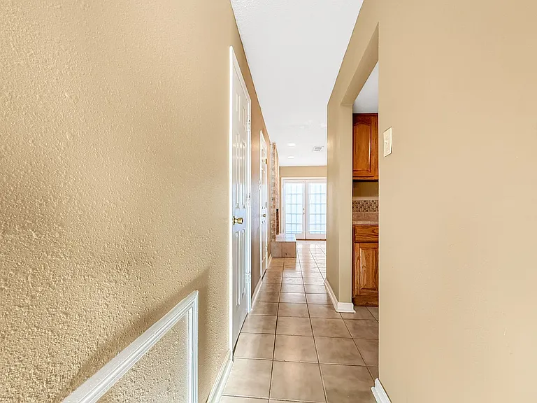 5149 Basinview Dr — Photo 7