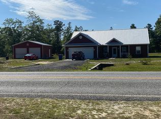 1652 Post Rd, Hortense, GA 31543