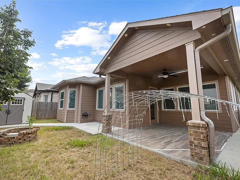 8938 Intervale St — Photo 31