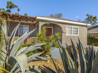 91 Barry Dr, Ventura, CA, 93001