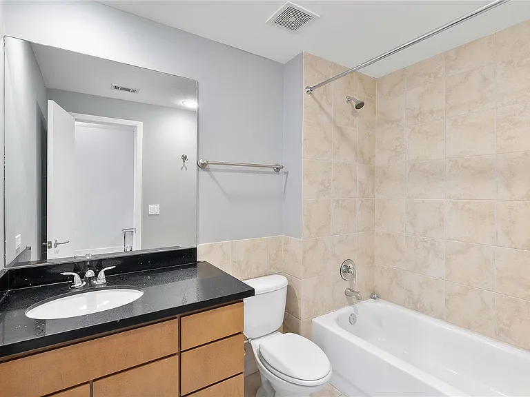 1312 Live Oak St #215 — Photo 22