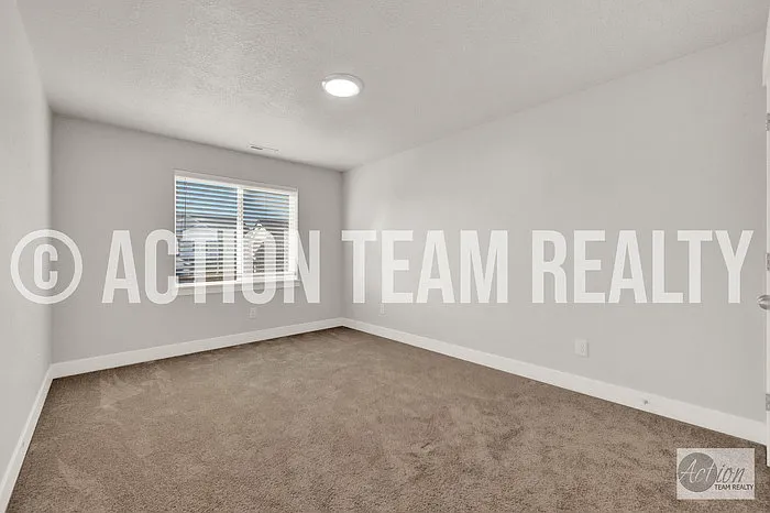 106 N Midland Dr — Photo 24