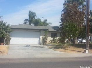 6012 8th St, Riverbank, CA 95367