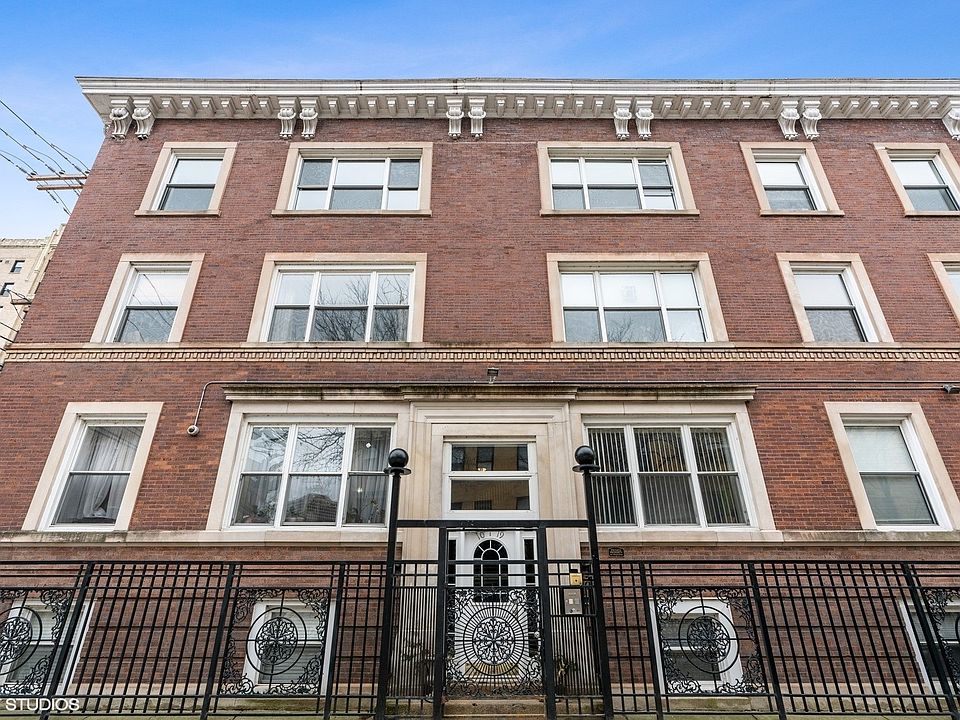 1st image of 1019 W Winona St APT 3