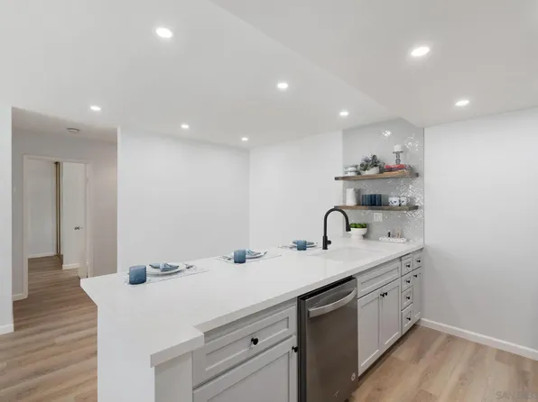 10737 San Diego Mission Rd Unit 105, San Diego, CA 92108