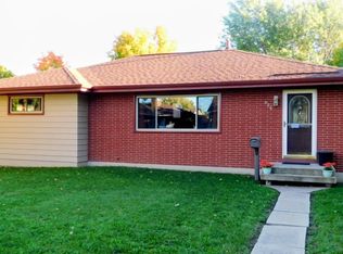 806 N 7th St, Virginia, MN 55792