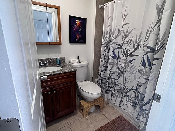 4th image of 1033 Pearl St Floor 2F