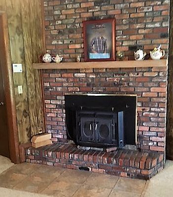 4th image of 4984 146th Cres NW