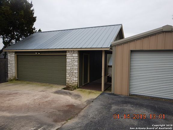 2nd image of 2330 Colleen Dr