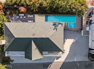 1043 Barnegat Ln, Mantoloking, NJ 08738