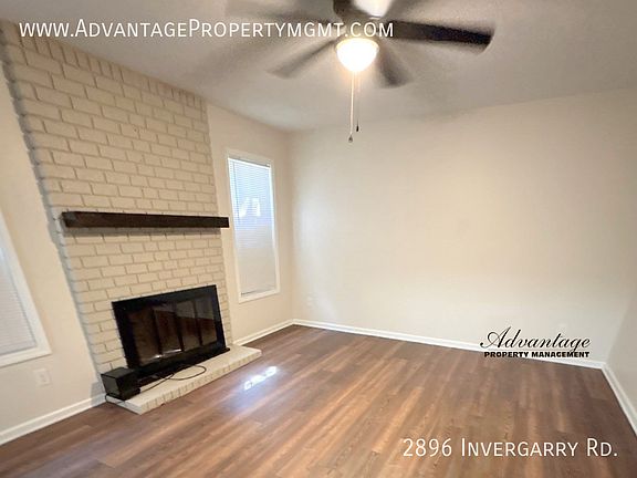 3rd image of 2896 Invergarry Rd