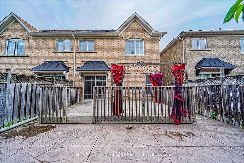 Ajax House for rent - 4 Bedrooms — photo 8