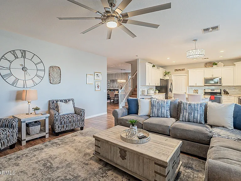2883 E Birchwood Pl — Photo 19