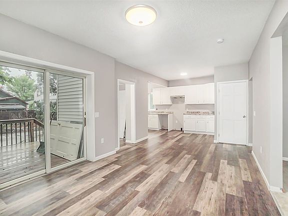 5th image of 305 N Wenona St
