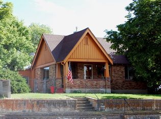 193 W Main St, Hyrum, UT 84319