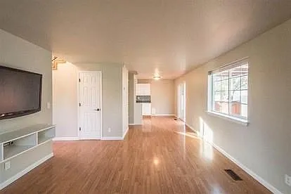 2663 N Westland Pl — Photo 2