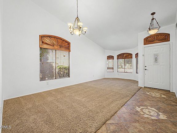 3rd image of 16778 W TAYLOR Street