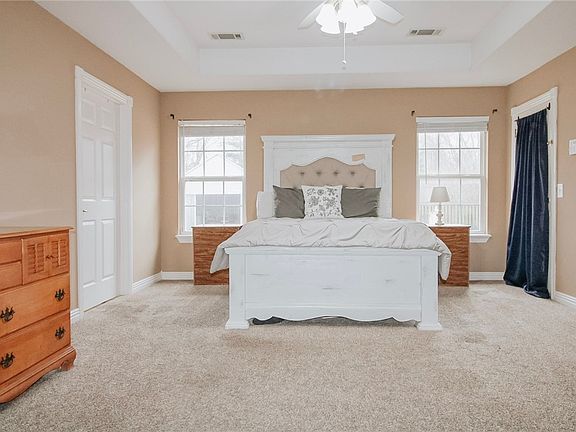 2nd image of 702 Amanda Dr
