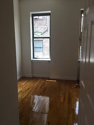 Rented by Skyline Realty LLC II | media 8