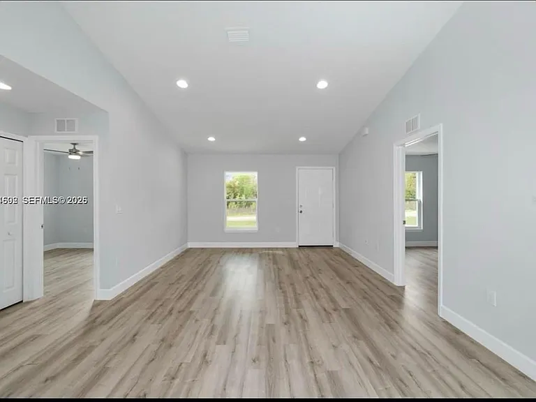 13396 SW 105th Pl — Photo 4