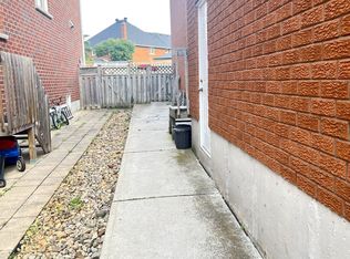 21 Wincanton Rd, Markham, ON L3S 3H6