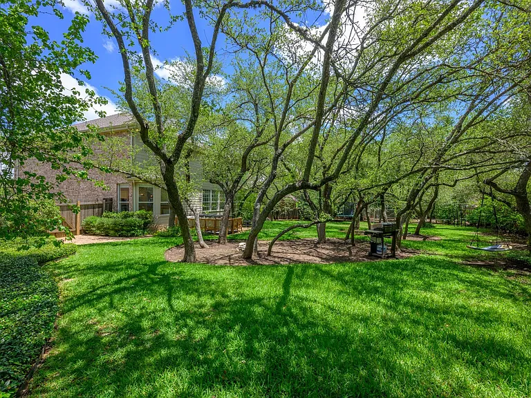 12329 Pleasant Hill Ct — Photo 2