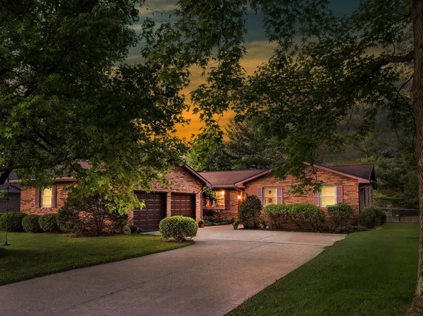 6066 Cypress Ct, Newburgh, IN 47630