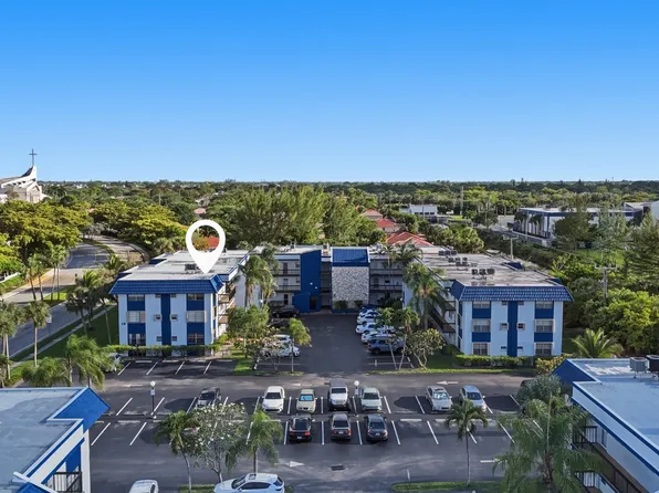 3040 Holiday Springs Boulevard #212, Margate, FL 33063