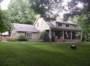 2 Meetinghouse Ter, Bedford, NH 03110