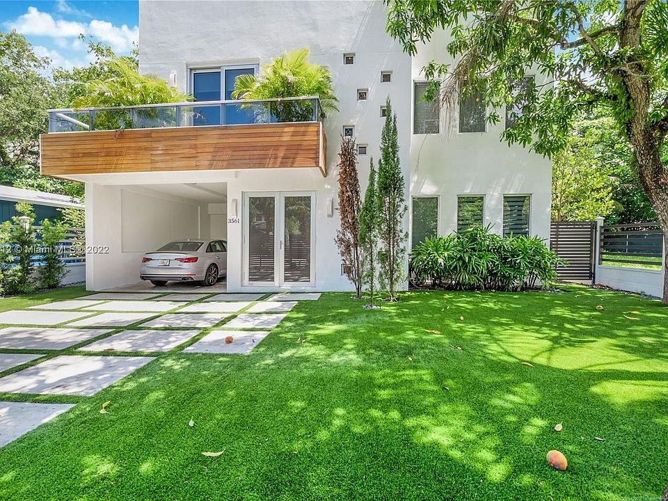 1st image of 3561 Charles Ave