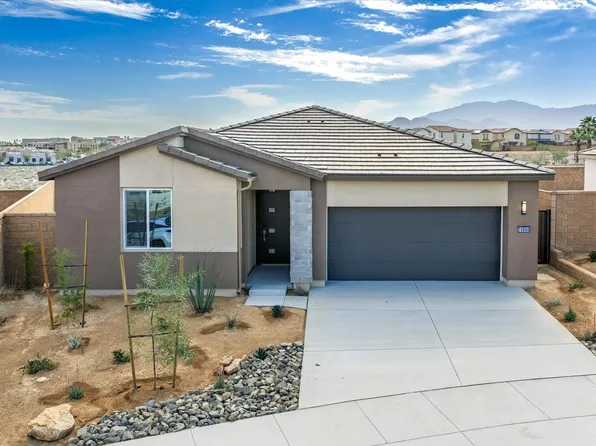 74944 Trousdale Dr, Palm Desert, CA 92211