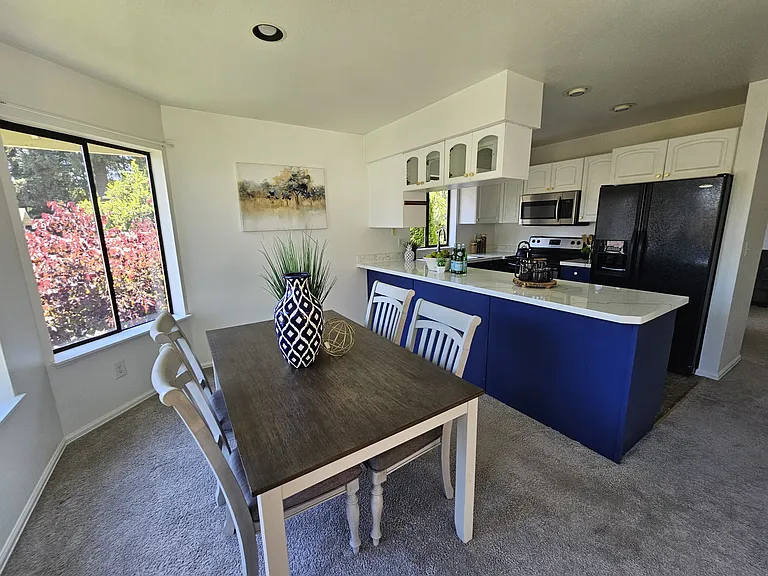 9009 Avondale Rd NE #1-M226 — Photo 3