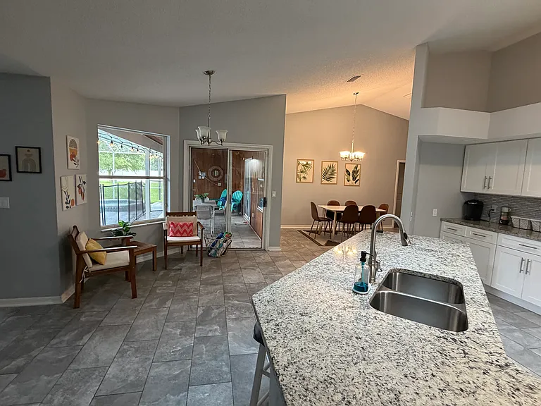 127 Burroughs Dr — Photo 26