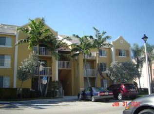 11133 SW 8th St APT 301, Pembroke Pines, FL 33025
