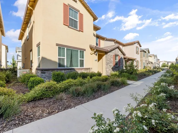 10768 Portico Cir, Rancho Cordova, CA 95670