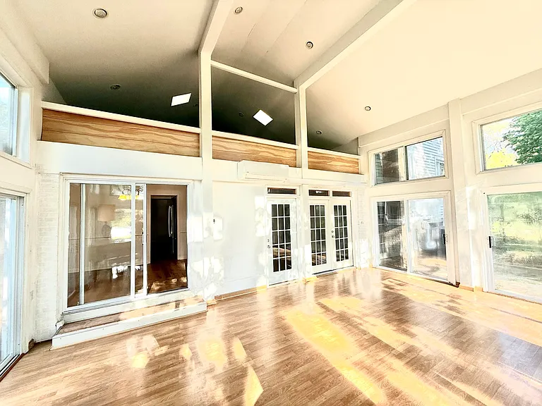 4290 Wendell Rd — Photo 18